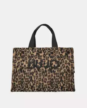 Покупательница Liujo почувствовала себя более животной, черный