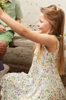 Поларн о платье Pyret ditsy с цветочным принтом Polarn O Pyret, белый