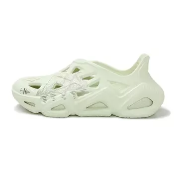 Pole Hole Shoes Clogs Men Peak