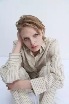 Полосатая пижамная рубашка ZARA, экрю