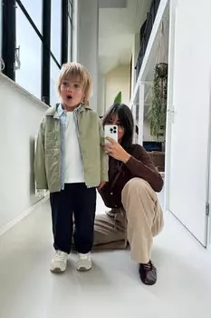 Полосатая рубашка с карманом ZARA, синий/белый