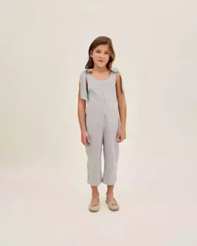 Полосатый комбинезон для девочки с бантами на плечах Dadati, черный