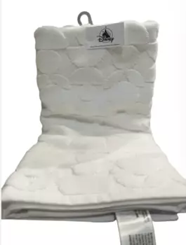 Полотенце Disney Parks Homestead Collection Mickey Icon, белый