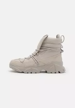 Полуботинки EA7 Emporio Armani BOOT FLAKES UNISEX, серебряное облако/металлический металлик