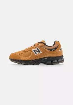 Полукеды 2002 УНИСЕКС New Balance, табак