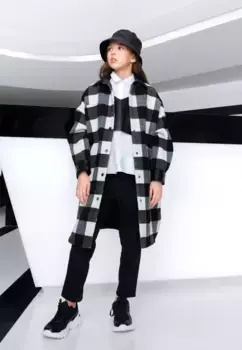 Полупальто Gulliver в клетку, черно-белый