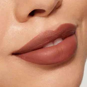 Помада Kylie Cosmetics Matte Lipstick, warm brown/You Could Never