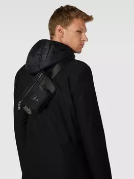 Поясная сумка с нашивкой-ярлыком Guess, черный