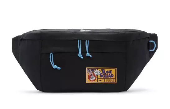 Поясная сумка унисекс Nike с нашивкой, черный