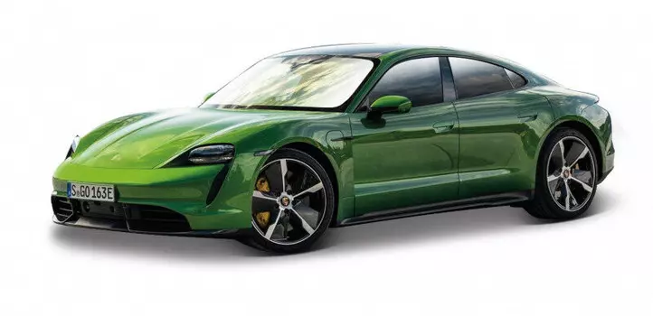 Porsche Taycan Turbo S свет и звук Maisto