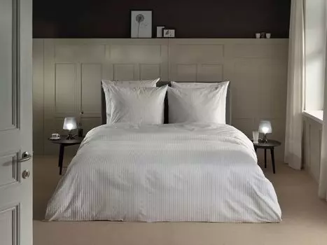 Постельное белье Heckett and Lane Banda 1 постельное белье 200х220см с 2 подушками 60х70см 100% хлопок Mako-Satin Белый Heckett & Lane