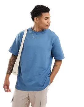 Потертая – Синяя футболка с фактурными полосками