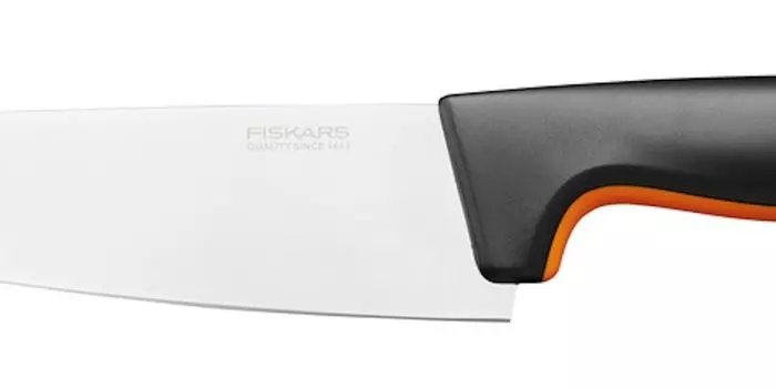 Поварской нож Fiskars средний 35 1057535