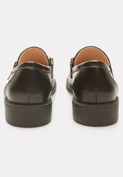 Повседневная обувь Bata, черный