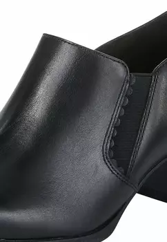 Повседневная обувь TROTTEUR Tamaris, черный