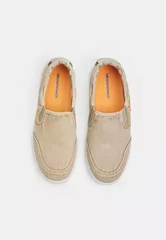 Повседневная обувь WEINBRENNER Bata, бежевый