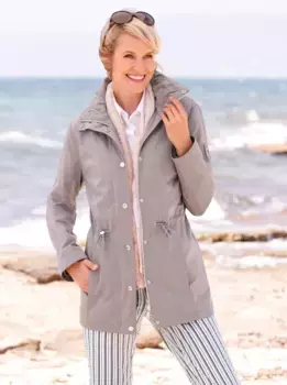 Повседневно смотрится длинная куртка, без капюшона Casual Looks, коричневый