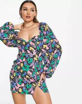 Повседневное мини-платье с расклешенными рукавами ASOS с ярким принтом в виде брызг