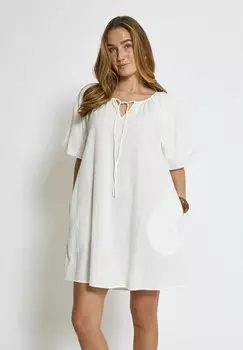 Повседневное платье GEORGIA Desires, белый