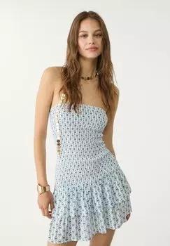 Повседневное платье PRINTED WITH RUFFLES Stradivarius, белый