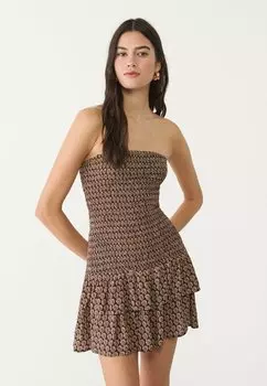 Повседневное платье PRINTED WITH RUFFLES Stradivarius, темно-коричневый