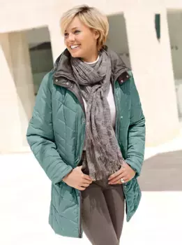 Повседневного образа стеганая куртка с капюшоном Casual Looks, зеленый