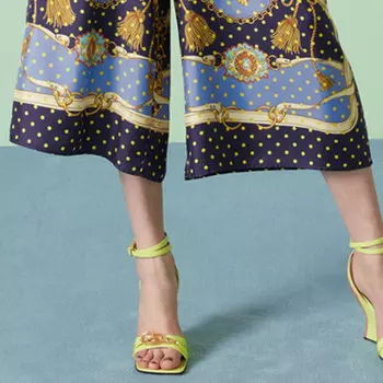 Повседневные брюки женские разноцветные Gucci