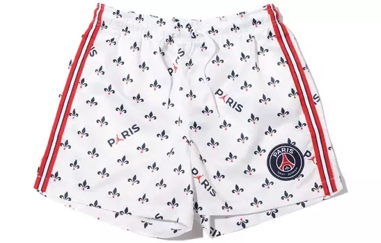 Повседневные шорты женские белые Nike