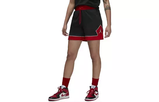 Повседневные шорты женские черные Jordan