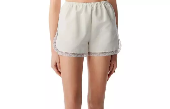 Повседневные шорты женские молочно-белые Chanel