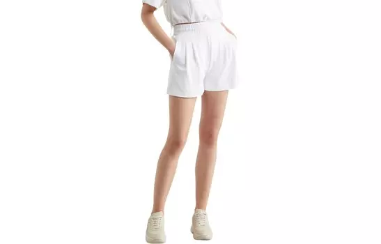 Повседневные шорты женские Moon White Calvin Klein