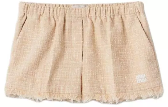 Повседневные шорты женские ванильного цвета Miu Miu