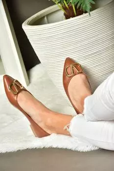 Повседневные женские балетки с острым носком желто-коричневого цвета Fox Shoes, коричневый