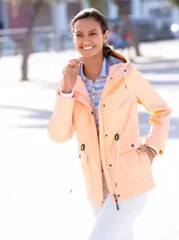 Повседневный образ, уличная куртка с капюшоном Casual Looks, цвет Apricot