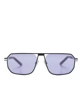 Prada Eyewear солнцезащитные очки OPR A53S в прямоугольной оправе, черный