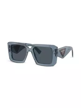 Prada Eyewear солнцезащитные очки Prada PR 23YSF в массивной оправе, серый