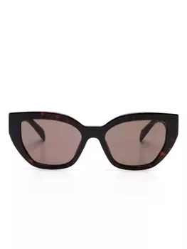 Prada Eyewear солнцезащитные очки в оправе 'кошачий глаз', коричневый