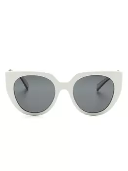 Prada Eyewear солнцезащитные очки в оправе 'кошачий глаз' с логотипом, белый