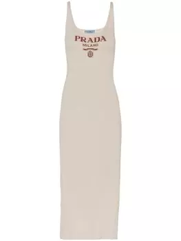 Prada шелковое платье миди в рубчик с логотипом, нейтральный цвет