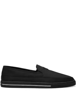 Prada слипоны с логотипом, черный