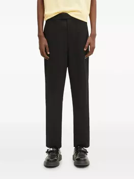 Представляют собой плиссированные брюки Represent, черный