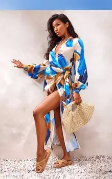 PrettyLittleThing Атласное платье мидакси с разноцветным абстрактным принтом и запахом