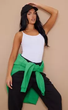 PrettyLittleThing Базовое белое боди из хлопковой смеси с овальным вырезом