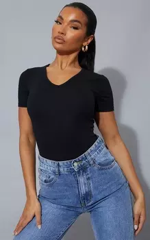 PrettyLittleThing Базовое боди из хлопковой смеси черного цвета с V-образным вырезом и короткими рукавами