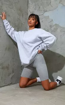 PrettyLittleThing Базовые велосипедные шорты Petite Grey Marl