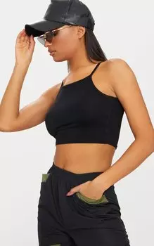 PrettyLittleThing Базовый укороченный топ черного цвета из хлопковой смеси с воротником-борцовкой