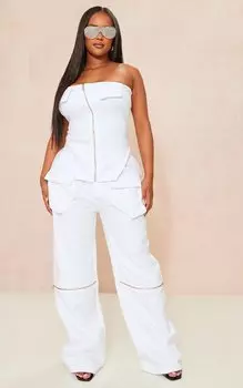 PrettyLittleThing Белые спортивные брюки с широкими штанинами и молнией спереди Shape Белые спортивные штаны с широкими штанинами