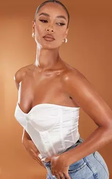 PrettyLittleThing Белый атласный корсет