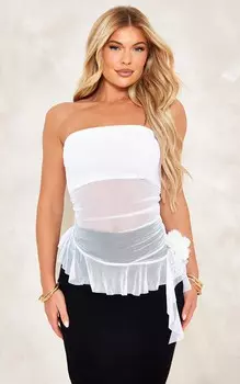 PrettyLittleThing Белый удлиненный топ-бандо из сетки с цветочным принтом и оборками