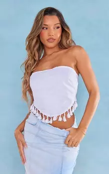PrettyLittleThing Белый укороченный топ с текстурированной кисточкой и завязкой на спине